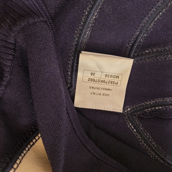 Chanel Cardigan - Picture 3 of 4